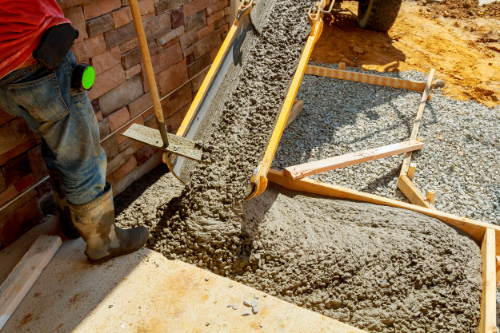 pouring concrete stairs project
